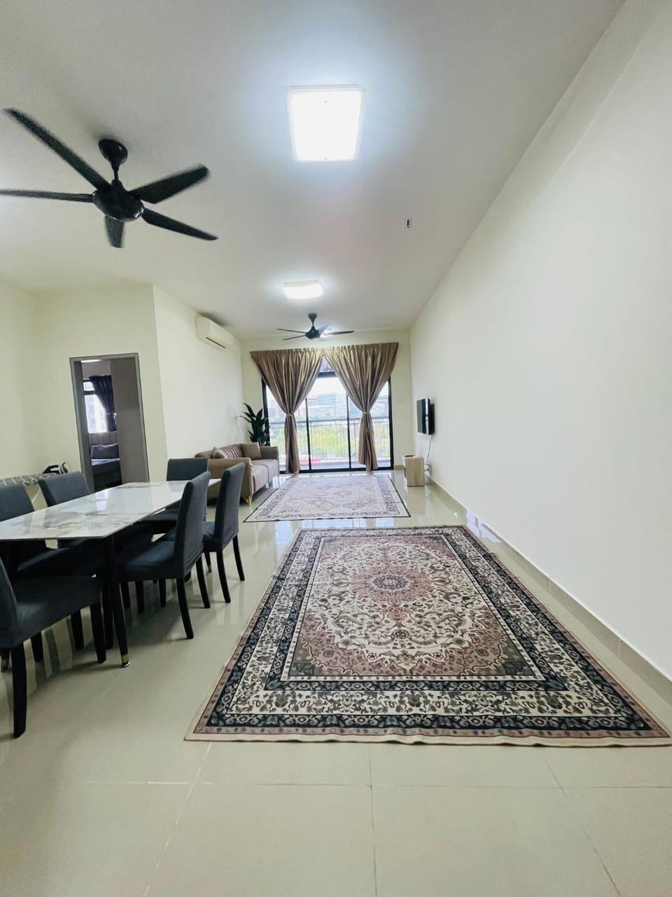 Aisyahmuslim Homestay Putrajaya- Walkin distance to Ayer8 Apartment in Putrajaya