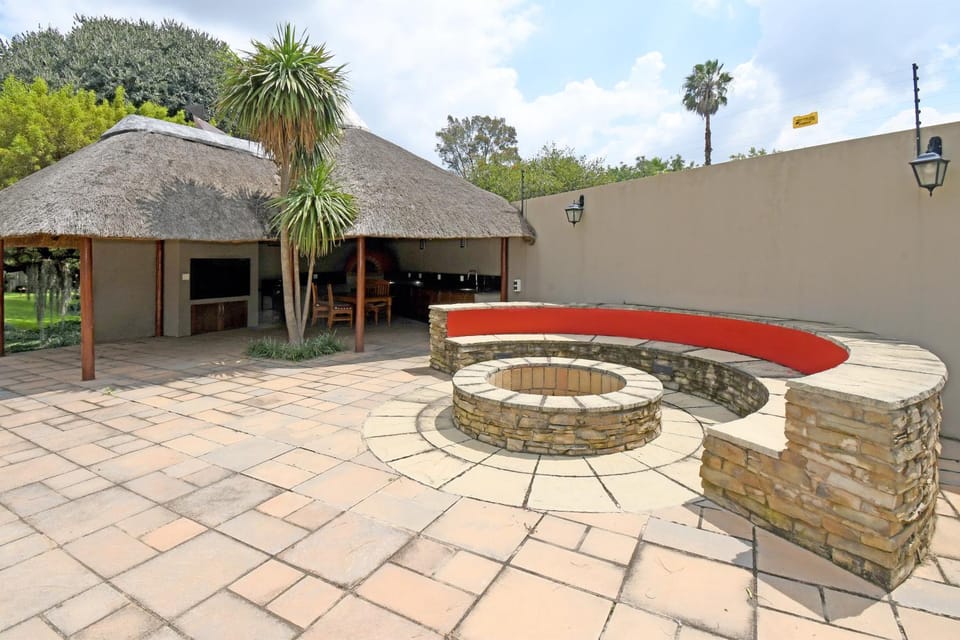 ThangoRes Escape to Tranquility Bed and Breakfast in Gauteng