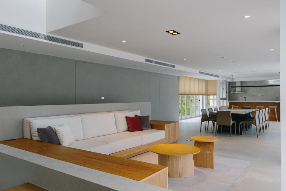 Living room, Seating area, Dining area