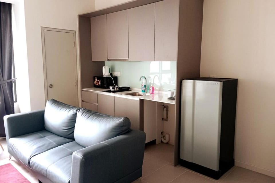 F1-22-07 Short Escape Home TAMARIND NETFLIX WIFI PARKING Apartment in Selangor, Malaysia