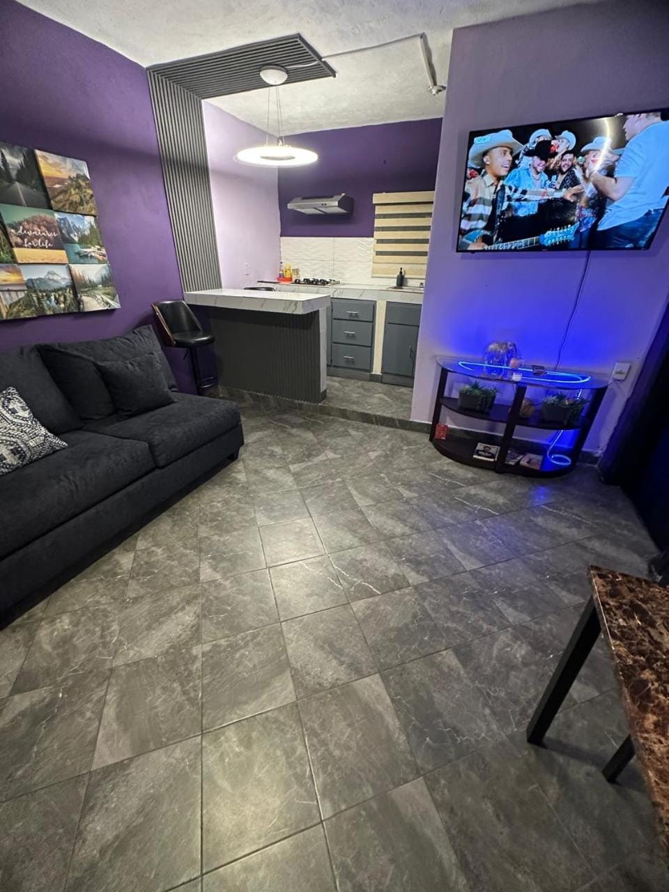 Communal lounge/ TV room, TV and multimedia, Living room, Seating area
