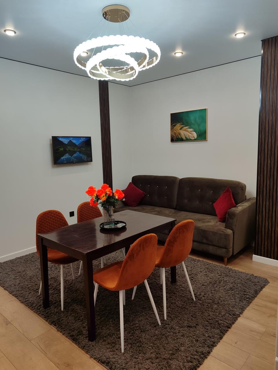 Living room, Dining area