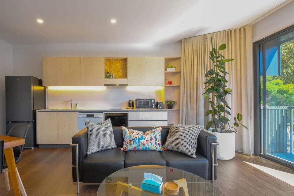 Other, Seating area