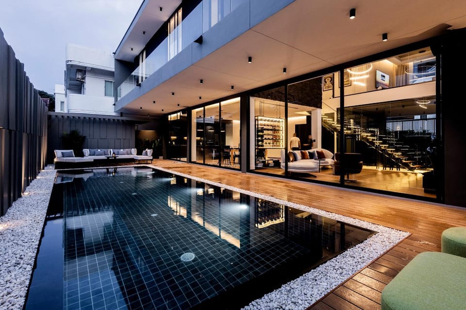 Pool view, Swimming pool, Swimming pool