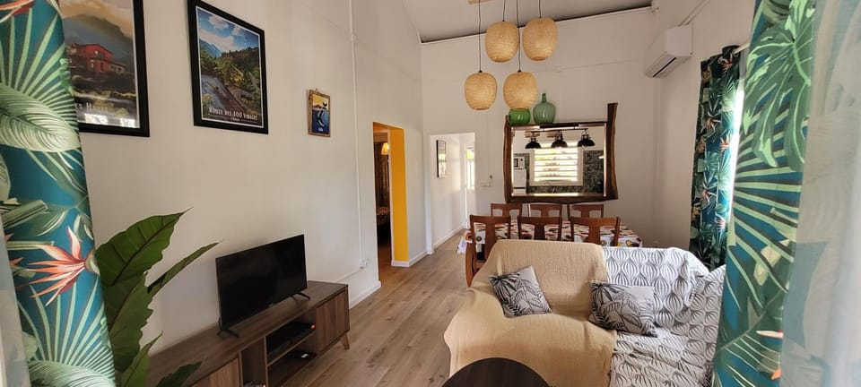 TV and multimedia, Living room