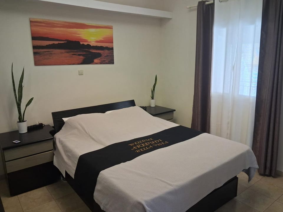Arkoudi Bella Vista Apartment in Peloponnese, Western Greece and the Ionian