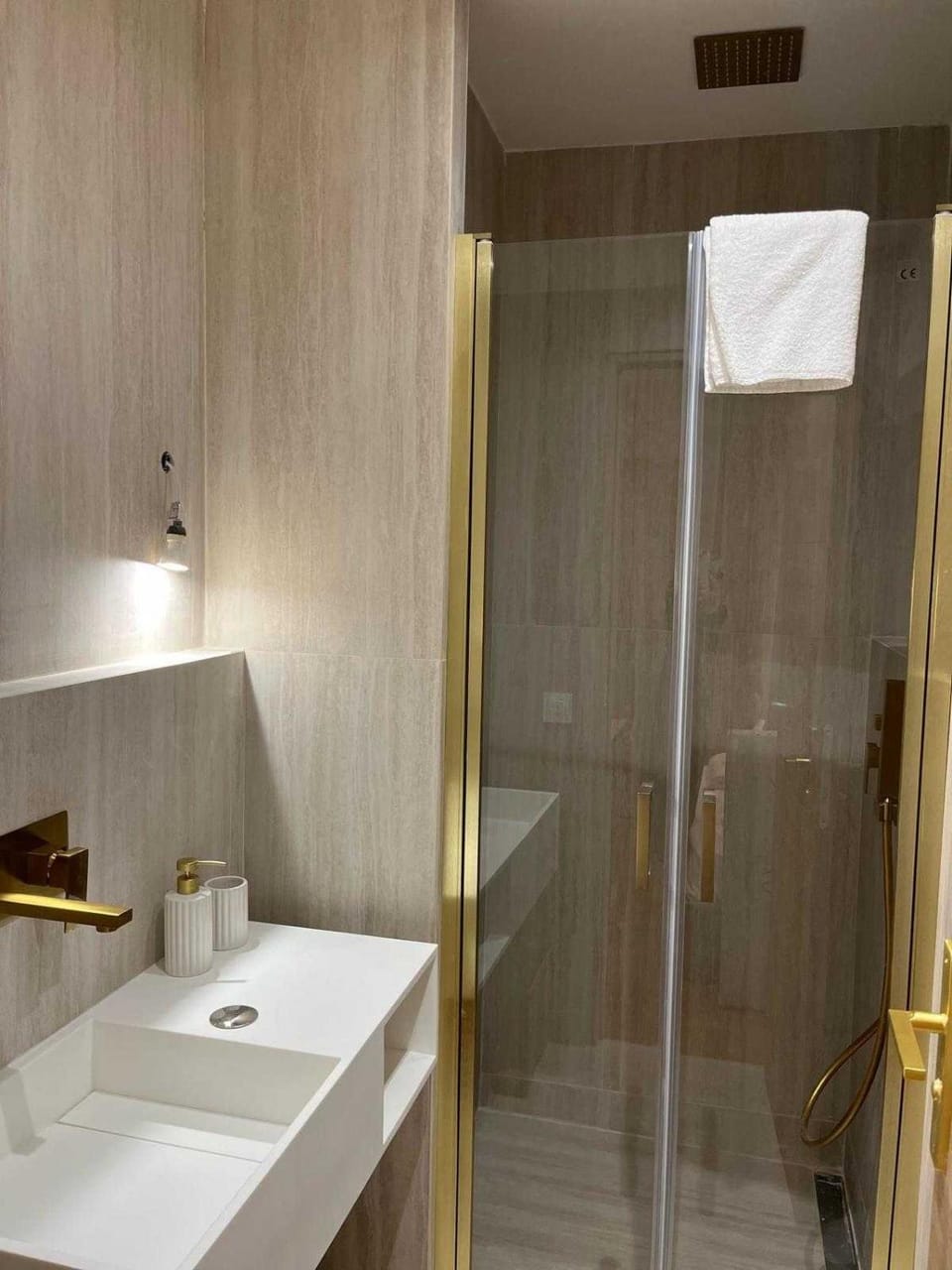 Modern apartment -2BDR 6P - 300m from the BEACH Apartment in Antibes