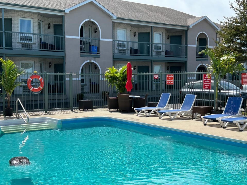 Lakeview Resort Motel Motel in Wasaga Beach