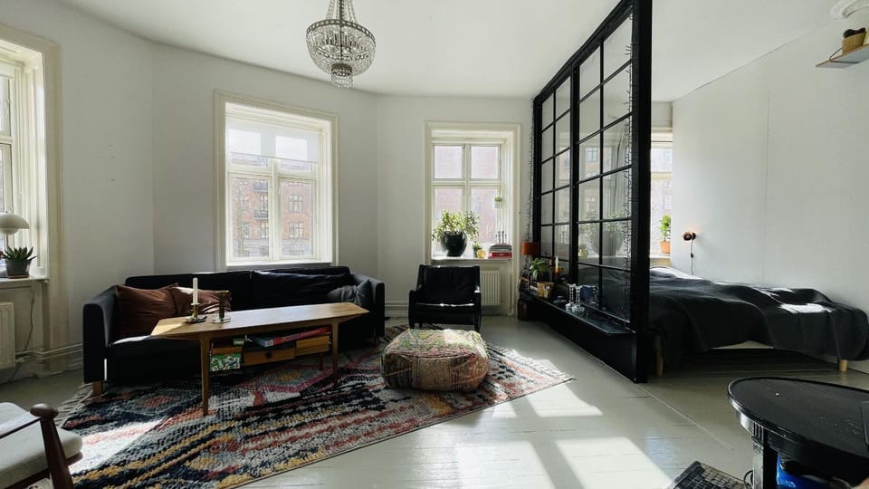 Living room, Bedroom