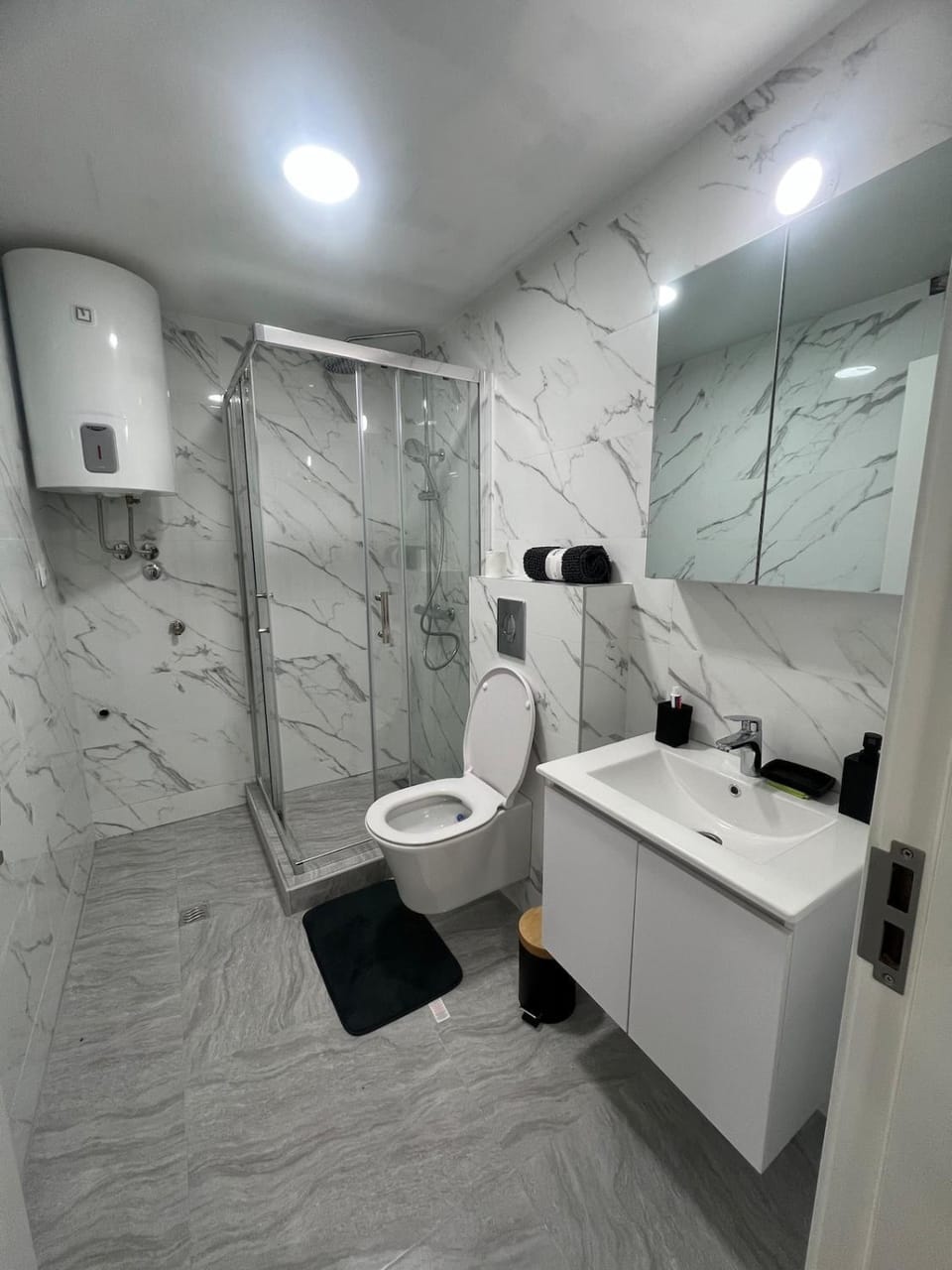 Shower, Toilet, Bathroom
