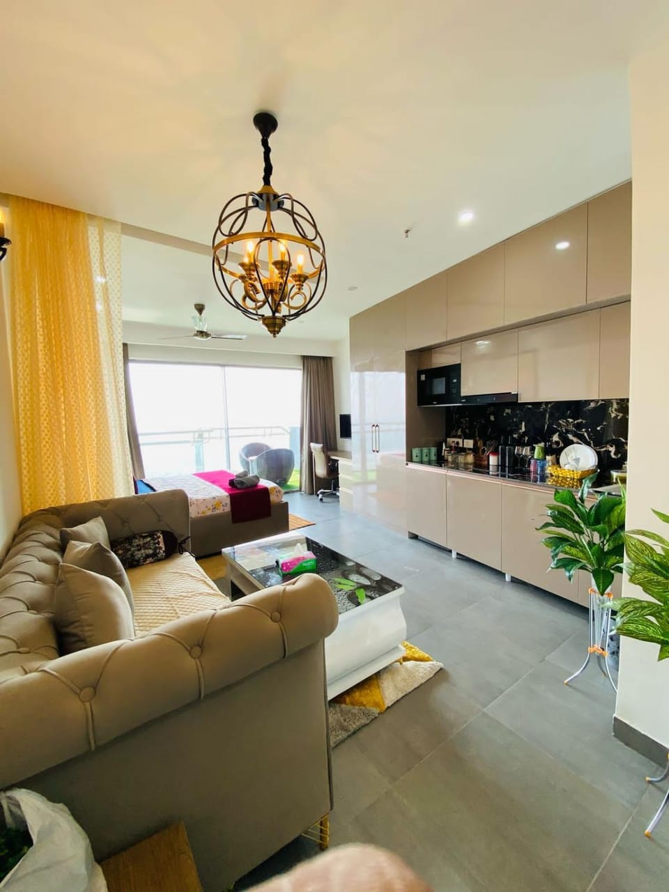 Sky stay at 39 floor Vacation rental in Noida