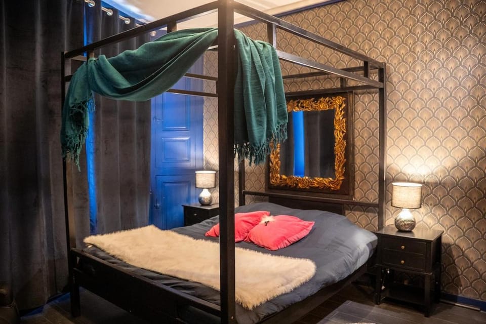 Love Room, La Parenthèse, Auxerre Apartment in Bourgogne-Franche-Comté