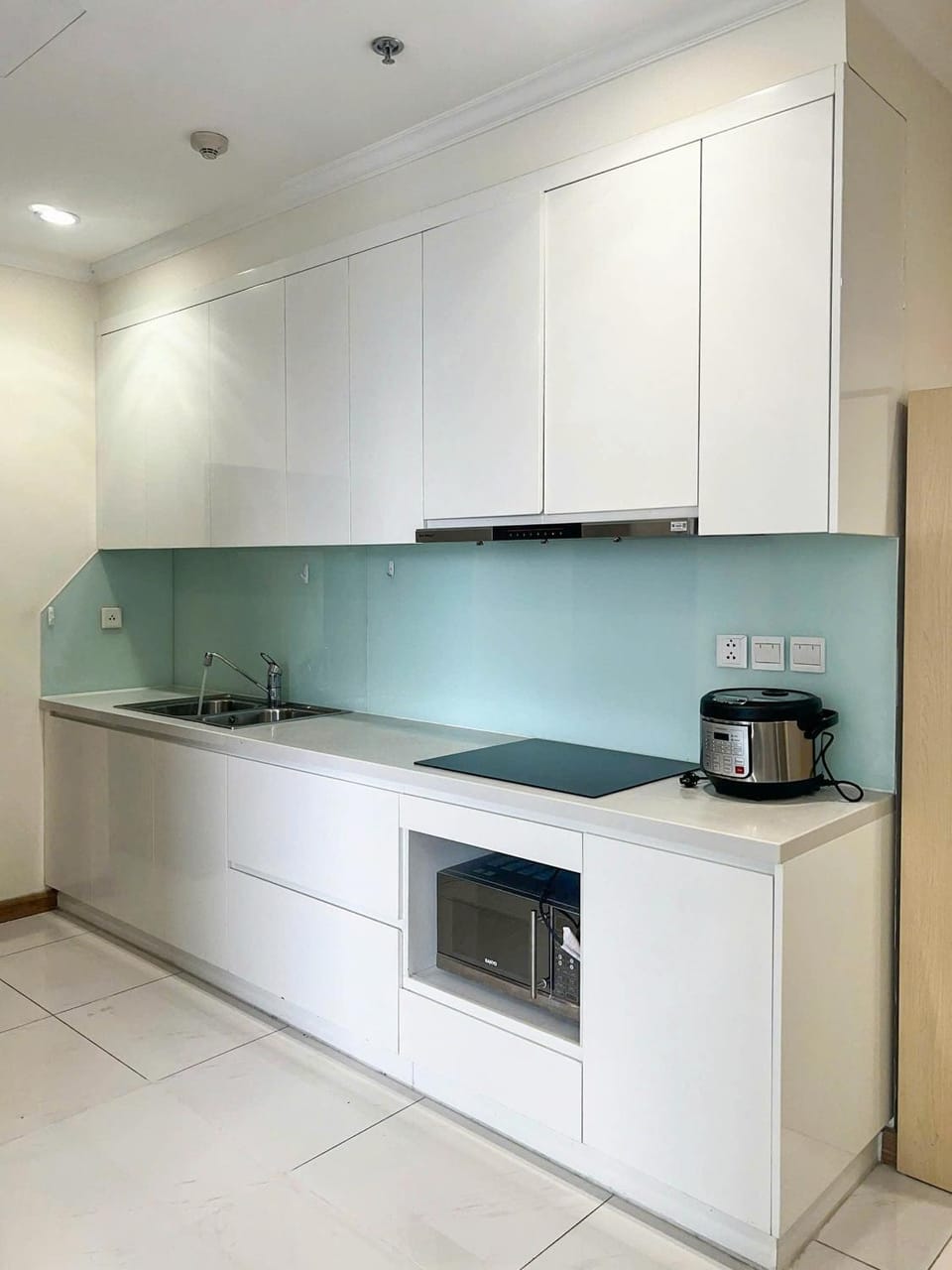 Kitchen or kitchenette, stove