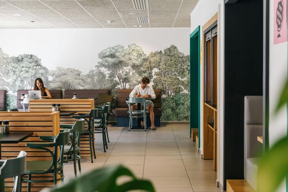 Restaurant/places to eat