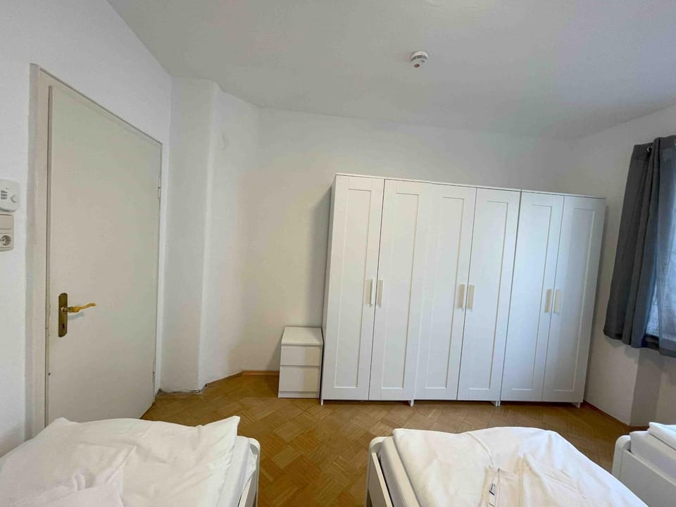 SAD901 Große Monteurwohnung Übergangswohnung Apartment in Bavaria