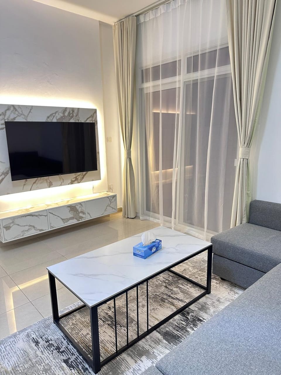 Living room, Seating area