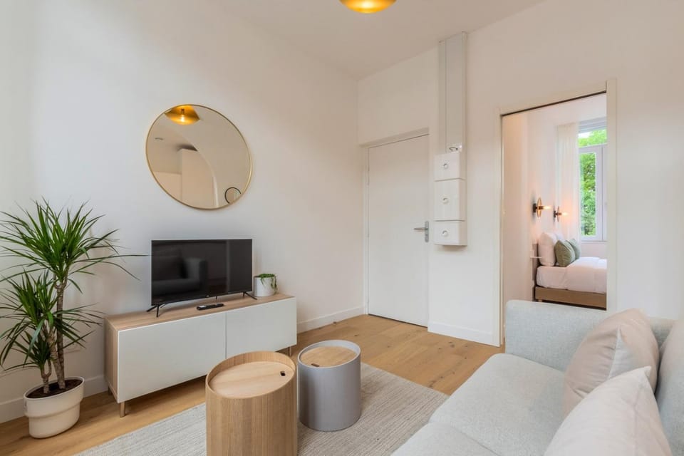 Appartement T2 proche tramway et commodités Apartment in Hauts-de-France