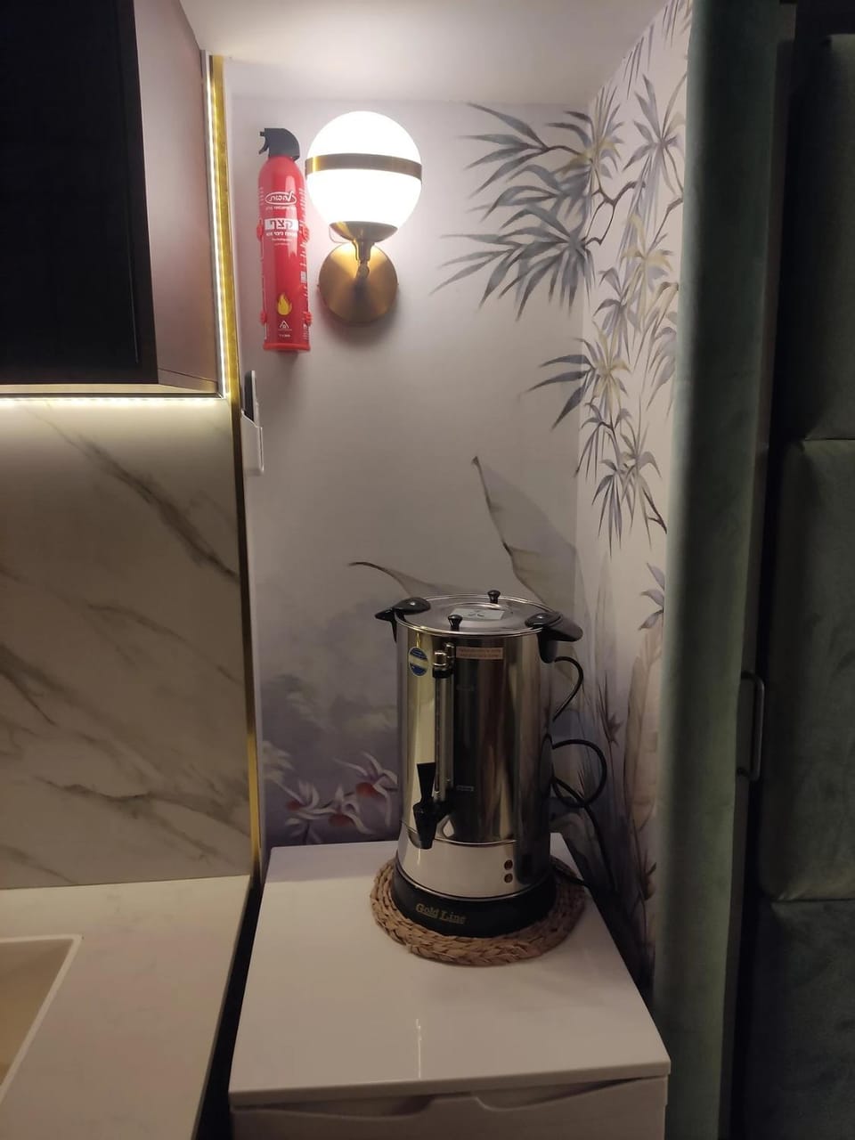 Coffee/tea facilities