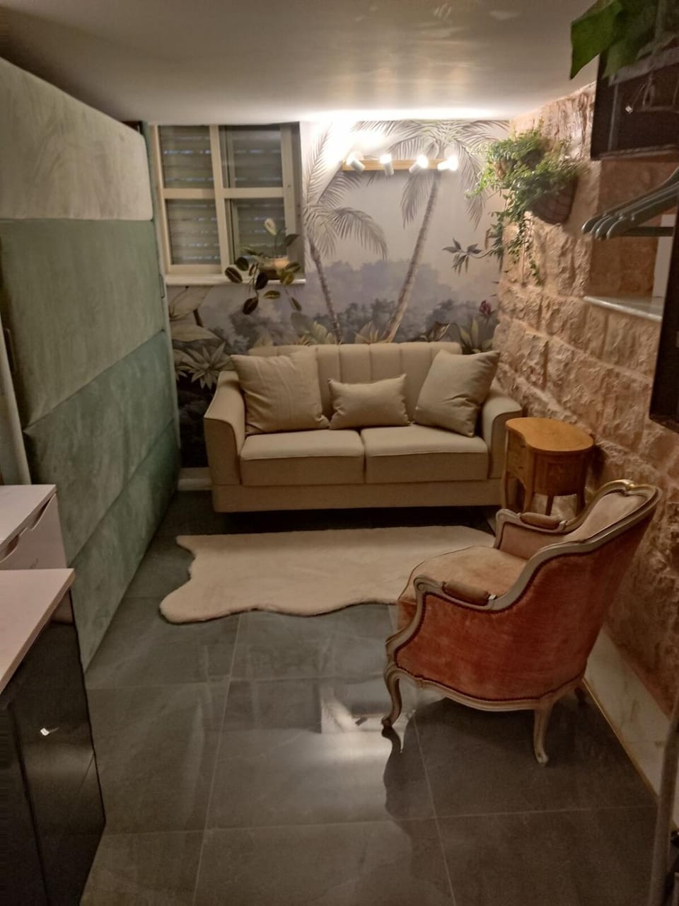 Gorgeous Mini Suite Apartment in North District