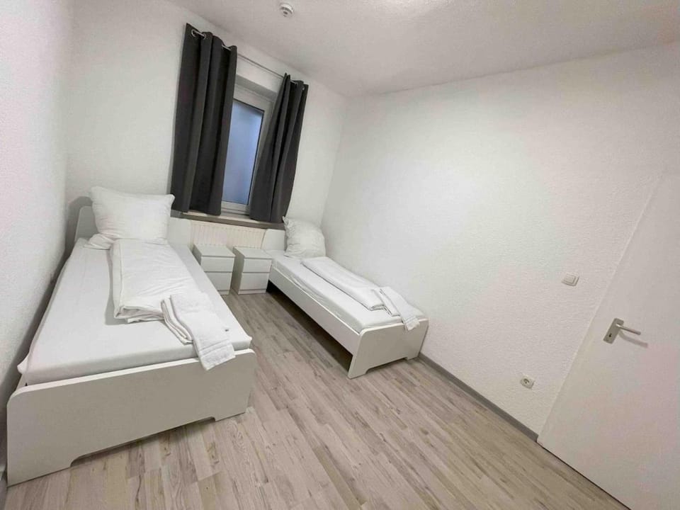 SAD401 Geräumig eingerichtete Monteurwohnung Apartment in Bavaria