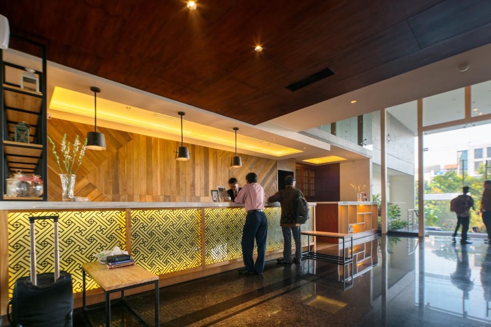 Lobby or reception, On site