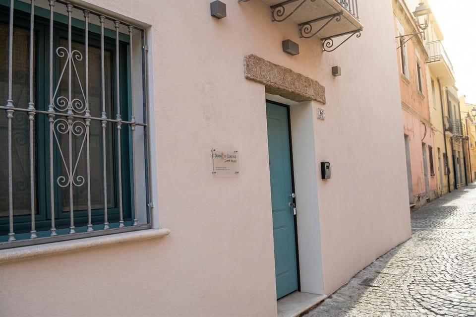 Domo&Sorres Lodging Bed and Breakfast in Olbia