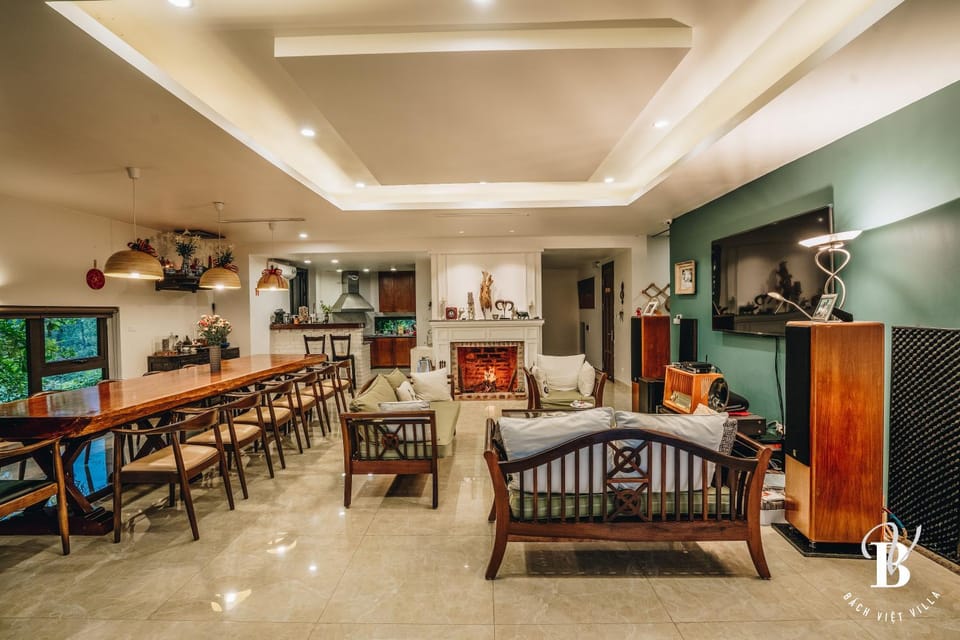 TV and multimedia, Kitchen or kitchenette, Living room