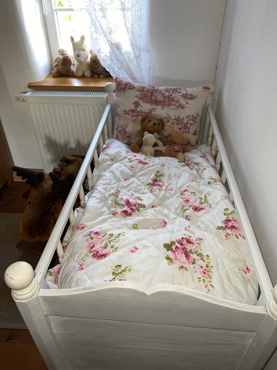 cot