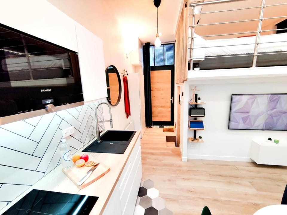 Hyper-Centre Studio Lekain UnSejourANantes Apartment in Nantes