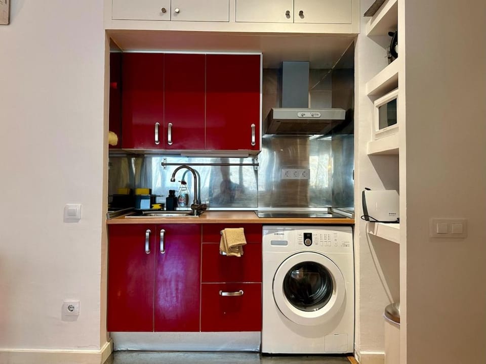 Spacious 1 bedroom home in Bonanova Apartment in Barcelona