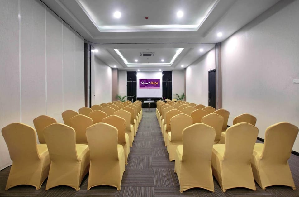 Meeting/conference room