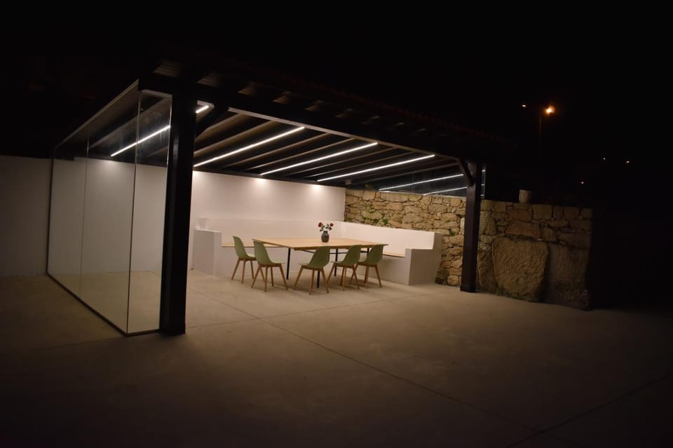 Patio, Garden, Dining area