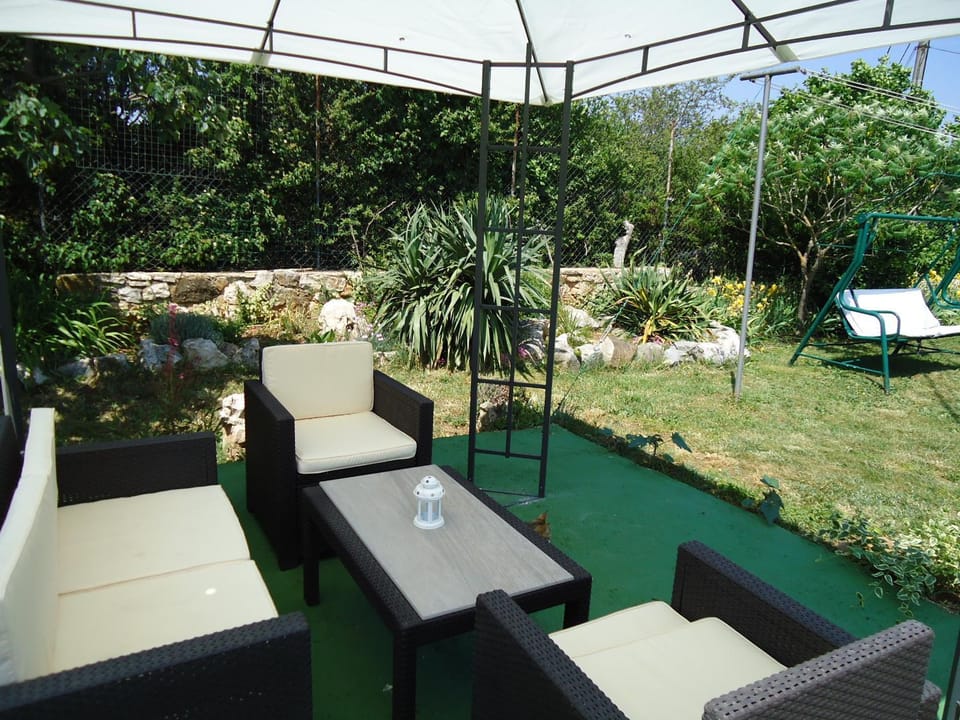 Patio, Garden