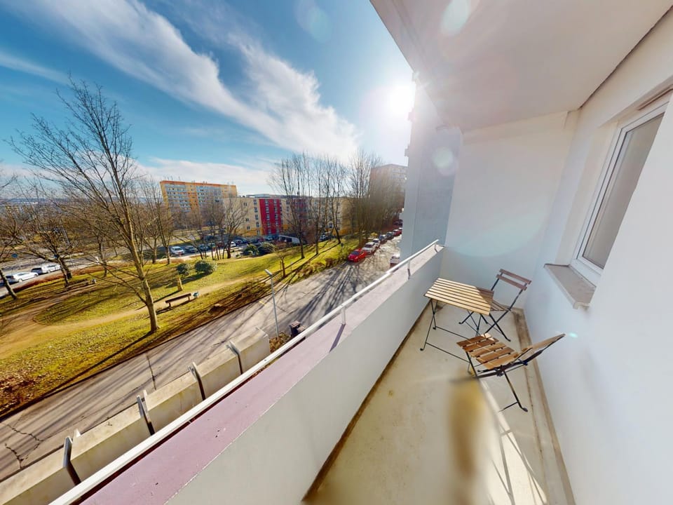 View (from property/room), Balcony/Terrace