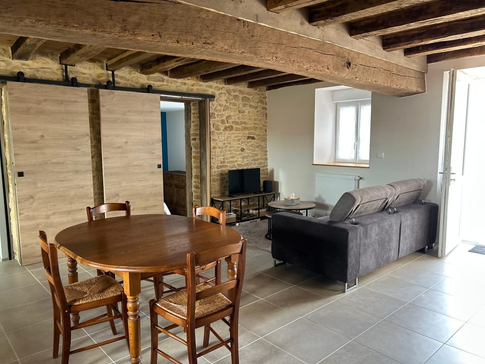 Maison de campagne rénovée House in Bourgogne-Franche-Comté