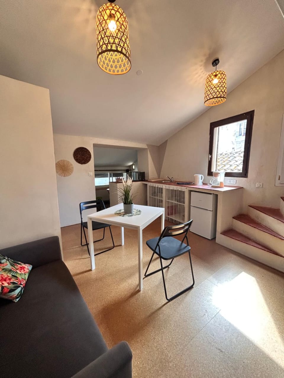 Kitchen or kitchenette, Living room, Dining area