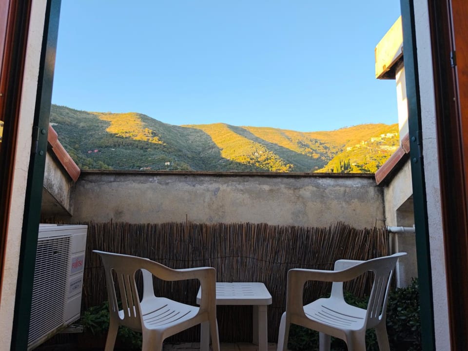 Natural landscape, Balcony/Terrace, Mountain view