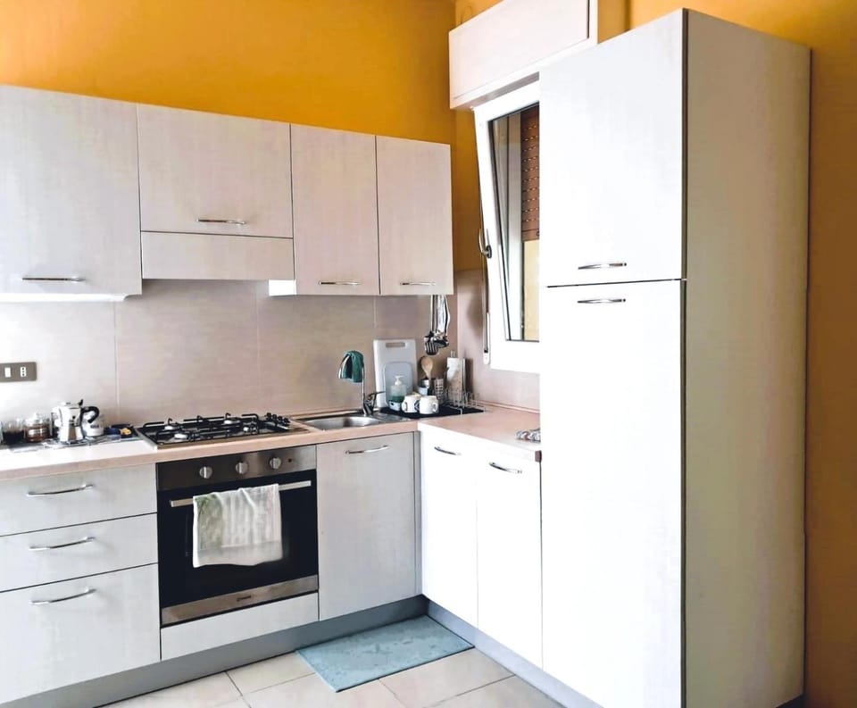 CN002 - Cesenatico, bilocale con terrazzo e posto auto Apartment in Cesenatico