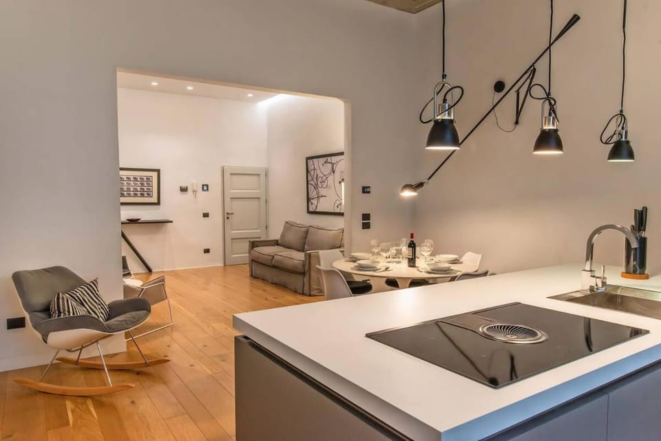 Kitchen or kitchenette, Living room, Seating area, stove