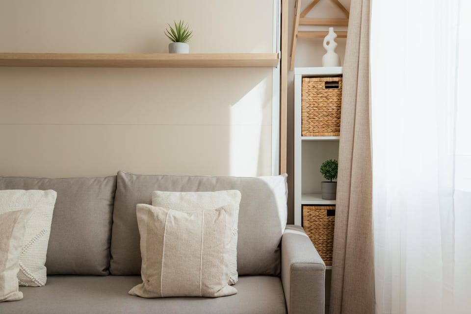 Living room, Seating area