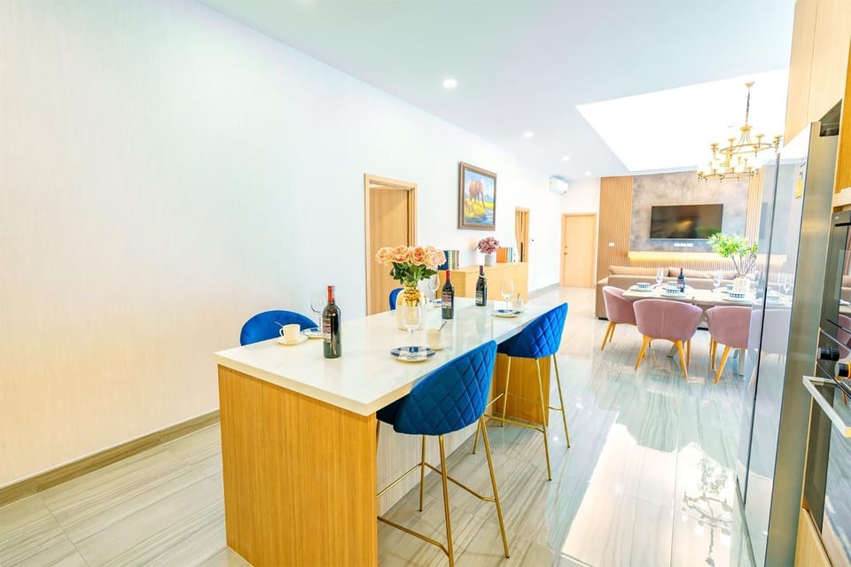 Lounge or bar, Seating area, minibar, oven