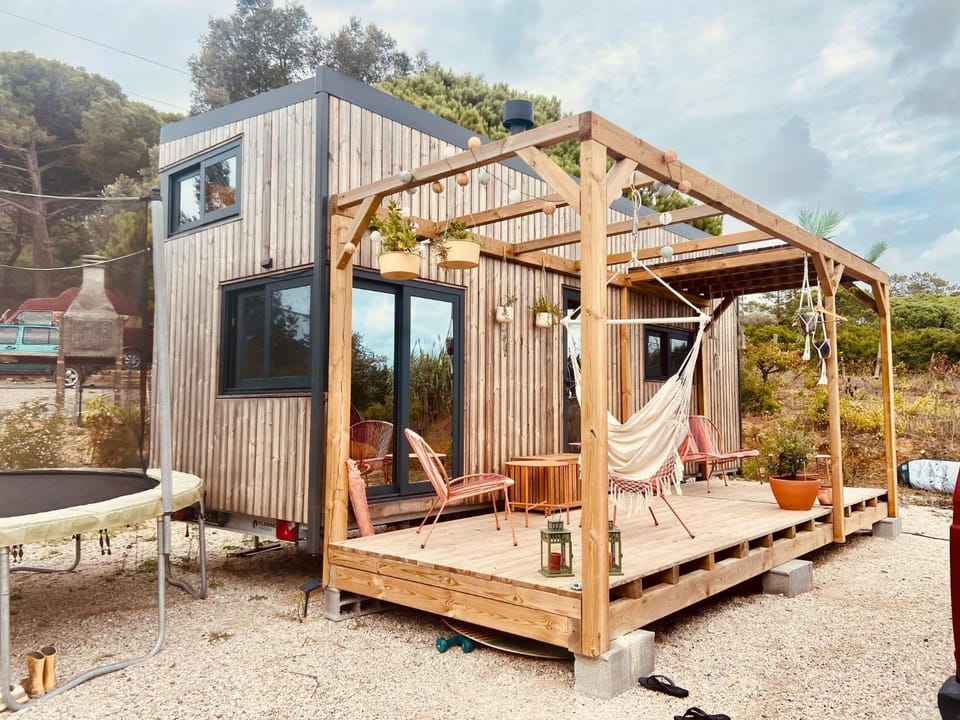 Property building, Patio, Garden