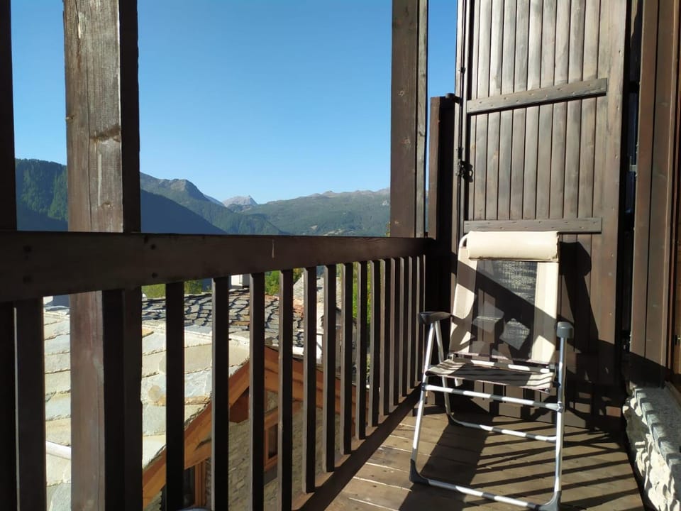 Natural landscape, View (from property/room), Balcony/Terrace, Mountain view