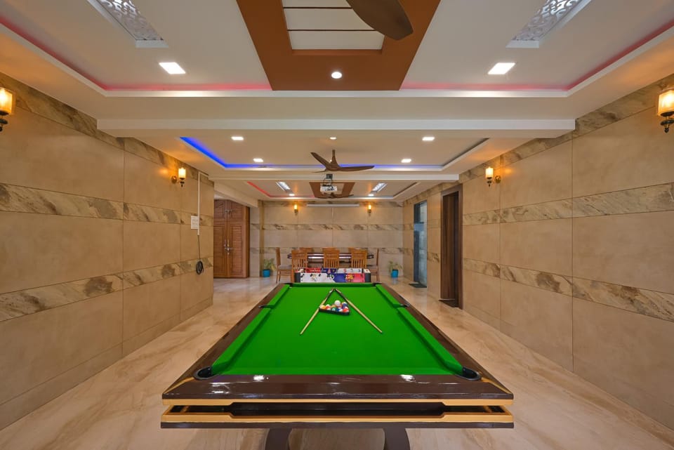 Activities, Billiard, Game Room, Area and facilities