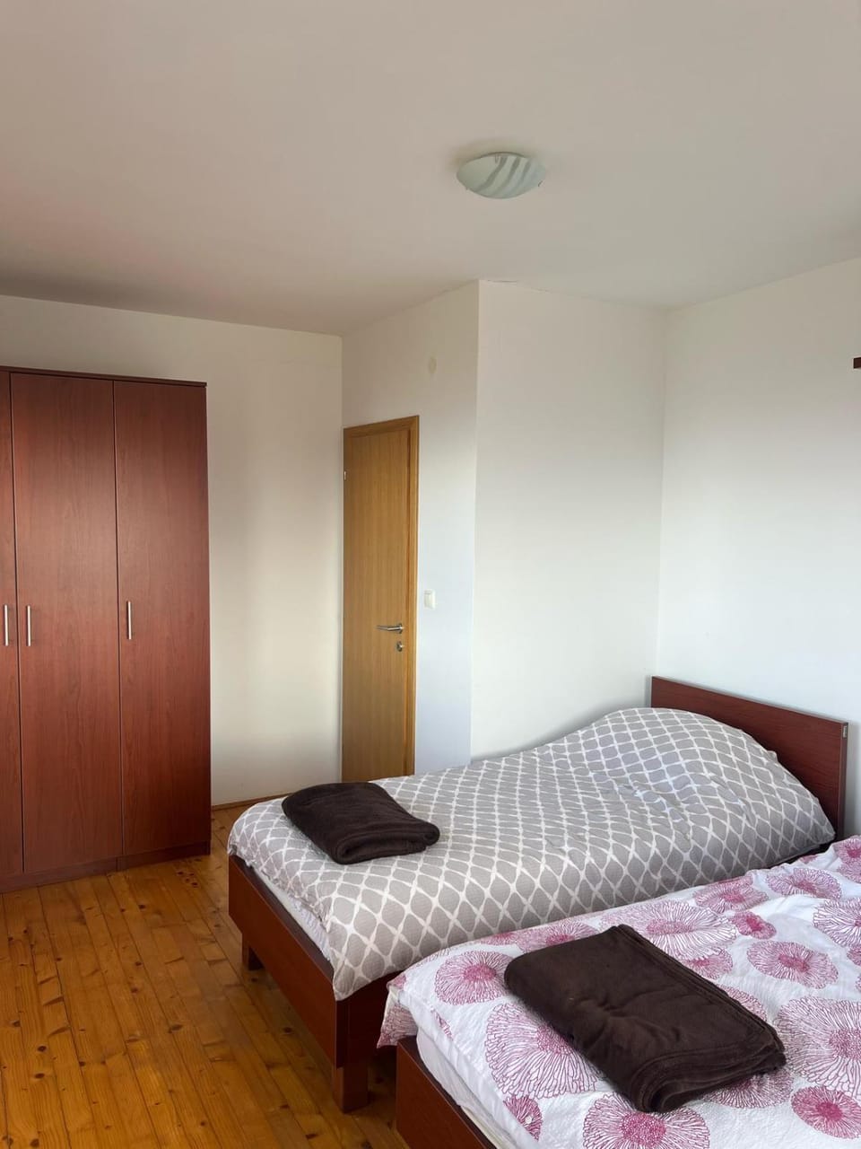 Bed, Bedroom, wardrobe