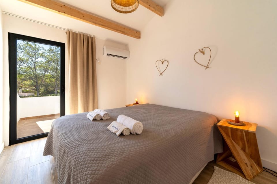Falésia Coast Villa by HelloVacations Villa in Olhos de Água