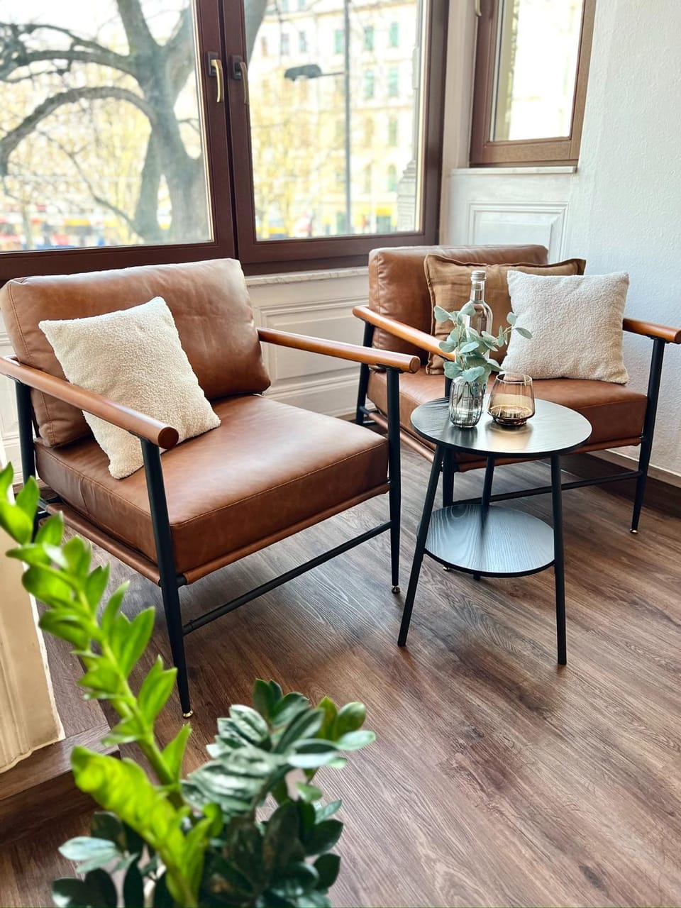 Living room, Seating area