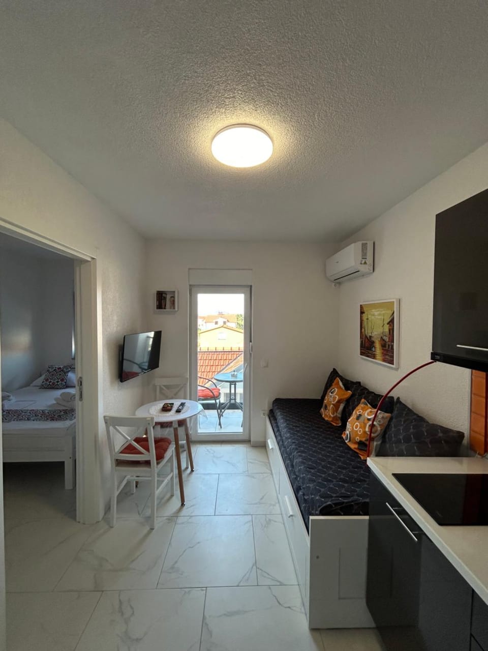 Bed, Living room, Seating area