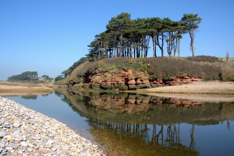 Nearby landmark, Off site, Day, Natural landscape, Summer, Beach