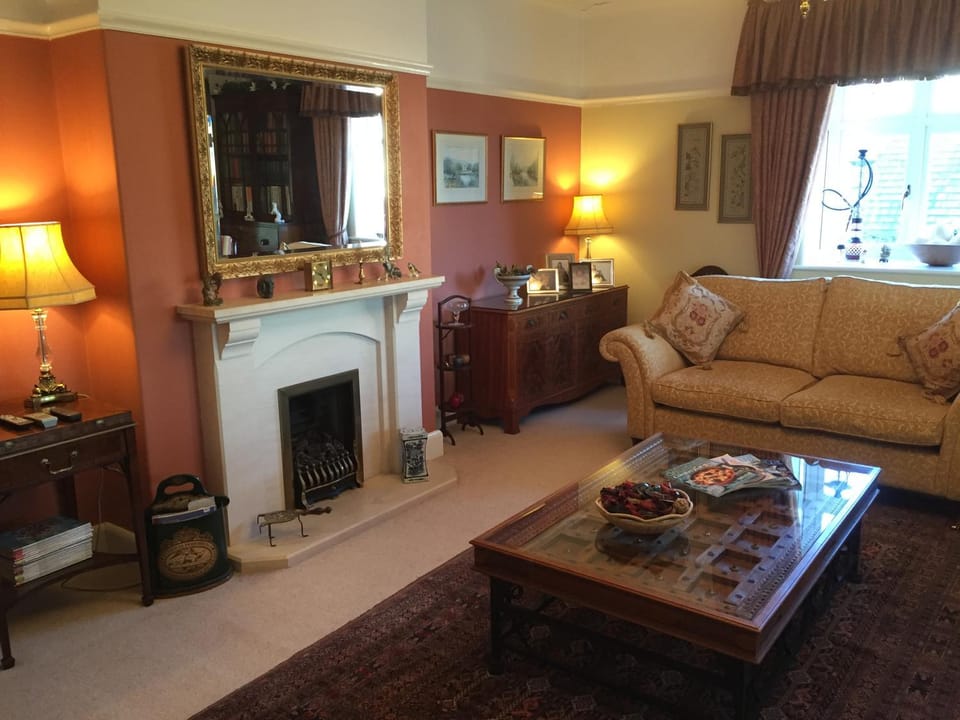Photo of the whole room, Decorative detail, On site